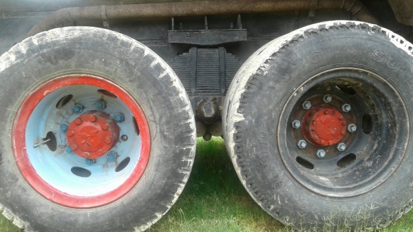 ดั้มท์  145  แรง  เพลาเดียว เกียร์กลาง  ท้ายฟูโช่  รถพร้อมใช้งาน เอกสารพร้อม  ราคา  280,000 บาท