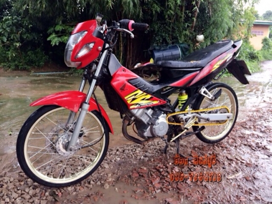 ขาย Sonic125 เครื่องเดิมๆ แต่งสวย ทะเบียนพร้อมโอน ขายถูกๆ 12,500 ลดได้