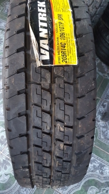 ขายล้อกะทะผ่าใหม่VIGO 5รูขอบ14x6.5 ยางใหม่ 2 ล้อ