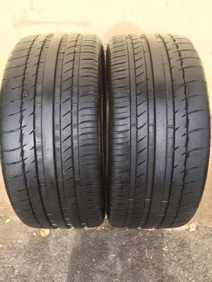 ขายยาง MICHELIN PILOT SPORT PS2 235-35-19 ปี14 ดอกเต็ม ไม่ปะ คู่ละ 4,500 บาท