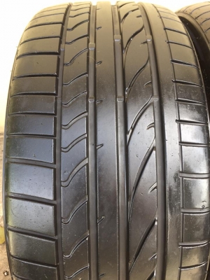 ขายยาง BRIDGESTONE POTENZA RE050A 235-35-19 ปี14 ดอกหนาจัด ไม่มีตำหนิ คู่ละ 5,500 บาท