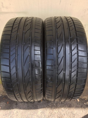 ขายยาง BRIDGESTONE POTENZA RE050A 235-35-19 ปี14 ดอกหนาจัด ไม่มีตำหนิ คู่ละ 5,500 บาท