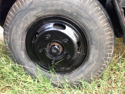 รถบรรทุก 6 ล้อดั๊ม อีซูซุ 3 คิว NKR 110 แรง ปี 2541