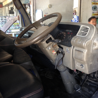 รถบรรทุก 6 ล้อดั๊ม อีซูซุ 3 คิว NKR 110 แรง ปี 2541