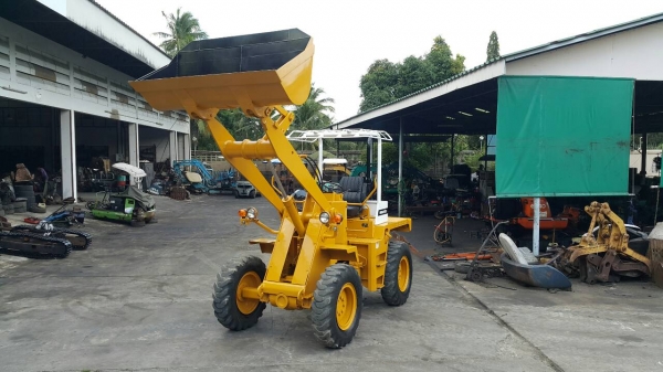 ขาย รถตัก KOMATSU รุ่น 505 มือสองญี่ปุ่น ตักได้ 1คิว สองเพลา เอวอ่อน เกียร์ทอร์ค เช็คระบบแล้ว แรงดี เบรคดีมาก พร้อมใช้งาน มือถือ/LINE ID : 0818753444 ขาย รถตัก KOMATSU รุ่น 505 มือสองญี่ปุ่น ตักได้ 1คิว สองเพลา เอวอ่อน เกียร์ทอร์ค เช็คระบบแล้ว แรงดี เบรคดีมาก พร้อมใช้งาน มือถือ/LINE ID : 0818753444