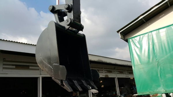 ขาย รถขุด HITACHI รุ่น EX58MU มือสองญี่ปุ่น พร้อมหัวเก๋ง แทรกเหล็กสวย ปั้มนิ้ว ทำงานไว สลัก บูท เอวแน่น 100\% ทุกส่วน มือถือ/LINE ID : 0818753444 ขาย รถขุด HITACHI รุ่น EX58MU มือสองญี่ปุ่น พร้อมหัวเก๋ง แทรกเหล็กสวย ปั้มนิ้ว ทำงานไว สลัก บูท เอวแน่น 100\% ทุกส่วน มือถือ/LINE ID : 0818753444