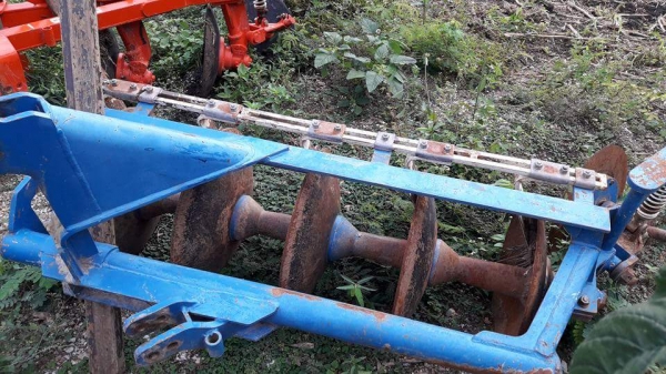 นิว ฮอลแลนด์  New Holland TC38 R