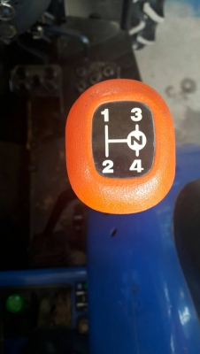 นิว ฮอลแลนด์  New Holland TC38 R