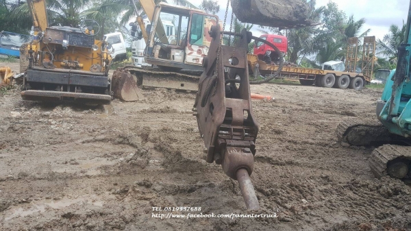 From JAPANหัวกระแทก: OKADA -UB8/สำหรับรถขุดไซค์ 100,120/รูสลัก 60 มิล/สินค้าเก่านอก(ทดสอบแล้วใช้งานได้จริง) ราคา 95,000 บาท สนใจติดต่อ 0819337688