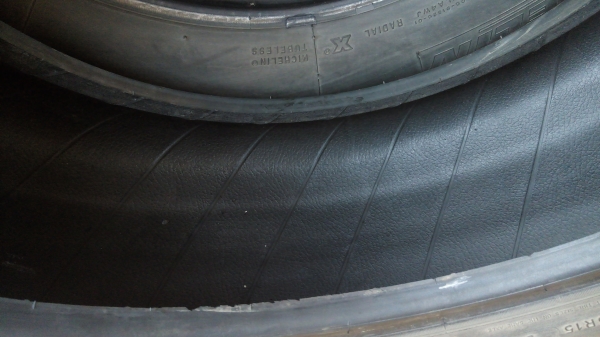 ขายยาง MICHELIN PRIMACY 3 ST ขนาด 195 65 15 ยางสด นิ่มๆปี 2015 สวยๆ