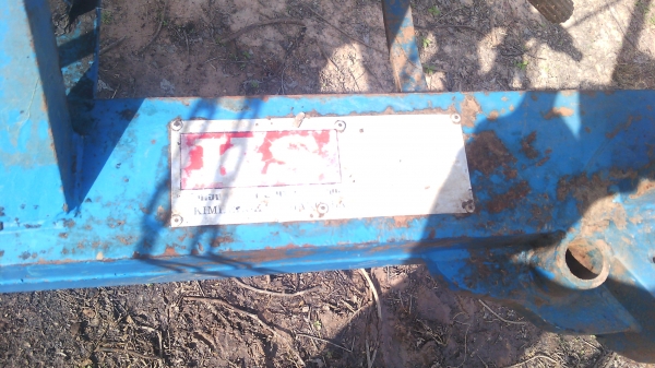 ขายเครื่องเจาะหลุม รถไถ ขายเครื่องเจาะหลุม รถไถ