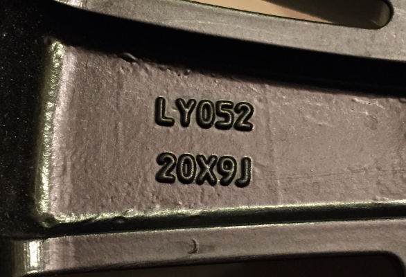 ล้อ Infinity ขอบ20 สภาพสวย ไม่มีซ่อม ราคาไม่แพง