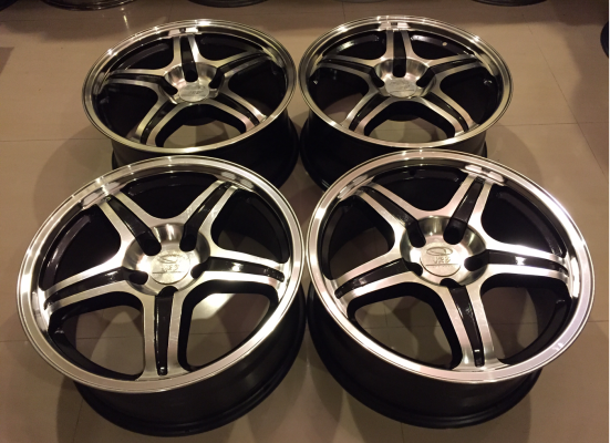 ล้อ JRD ขอบ18 สภาพสวย ไม่มีซ่อม ราคาไม่แพง