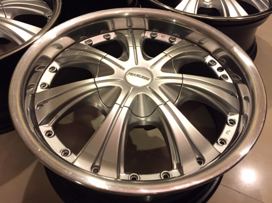 ล้อ FEARLESS ขอบ18 สภาพสวย ไม่มีซ่อม ราคาไม่แพง