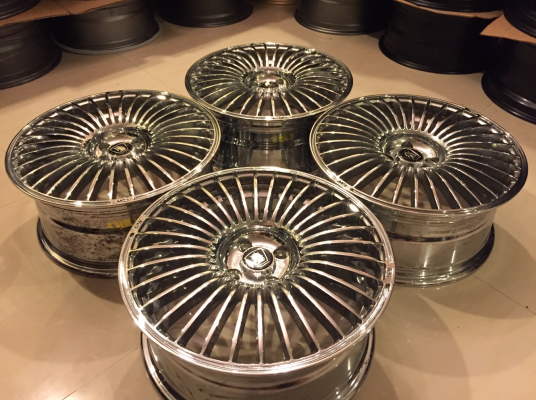 ล้อใหม่แนว Lowrider ขอบ17 ราคาเร้าใจ