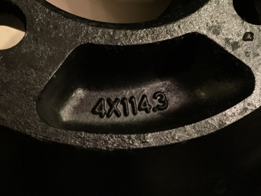 ล้อขอบ17 สภาพสวย ไม่มีซ่อม ราคาไม่แพง