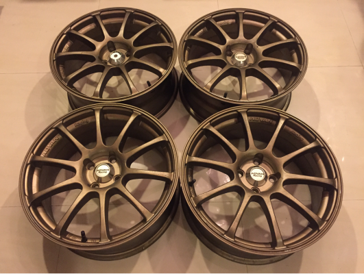 ล้อADVAN ขอบ17 สภาพสวย ไม่มีซ่อม ราคาไม่แพง