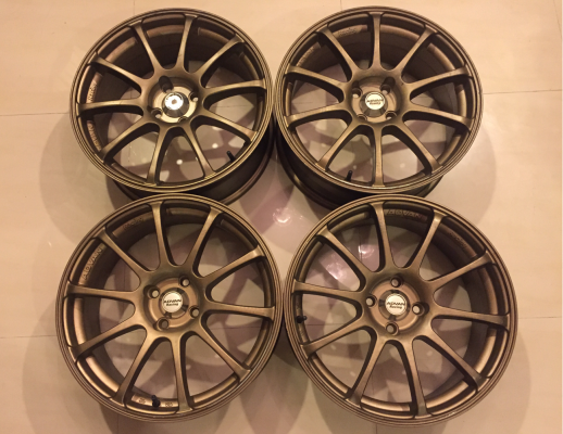 ล้อADVAN ขอบ17 สภาพสวย ไม่มีซ่อม ราคาไม่แพง