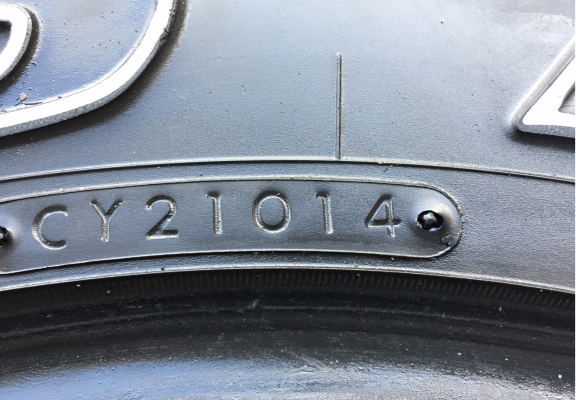 ยาง All Toyo 265 70 16 ปี14 ดอกเต็ม ไม่มีปะ ราคาไม่แพง