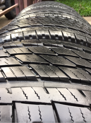 ยาง All Toyo 265 70 16 ปี14 ดอกเต็ม ไม่มีปะ ราคาไม่แพง