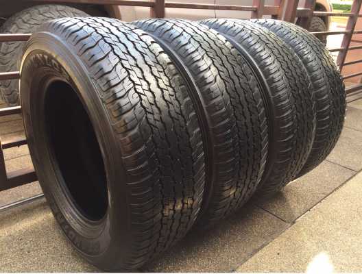 ยาง Dunlop 265 65 17 กลางปี15 มี2ชุด ดอกเต็ม ใช้ยาว ราคาไม่แพง