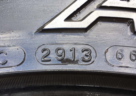 ยาง All Maxxis 265 70 16 กลางปี13 ดอกเยอะ พร้อมใช้งาน ราคาไม่แพง ยาง All Maxxis 265 70 16 กลางปี13 ดอกเยอะ พร้อมใช้งาน ราคาไม่แพง