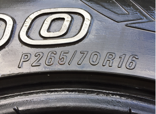 ยาง All Maxxis 265 70 16 กลางปี13 ดอกเยอะ พร้อมใช้งาน ราคาไม่แพง ยาง All Maxxis 265 70 16 กลางปี13 ดอกเยอะ พร้อมใช้งาน ราคาไม่แพง