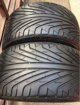 ยางคู่ Triangle 265 35 18 กลางปี15 ดอกเต็ม ไม่มีปะ ไม่มีกินข้าง ใช้ยาว ราคาไม่แพง