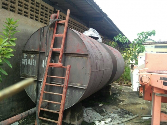 ถังเหล็ก 10,000 ลิตร สภาพสวยๆครับ (ถังสเปกดีตามมาตรฐานร้านวินิตรครับ) ขาย 45,000 เท่านั้น รีบโทรครับ