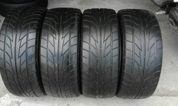 195/55R15  NITTO NT555 EXTREM ZR  ชุด 4 เส้น tel. 081-427-3941