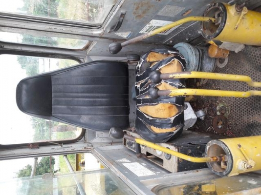 ขาย!! >>> Komatsu Pc60 <<< รถใช้งานได้ ราคา 245,000 บาท