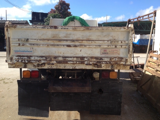 ขายรถหกล้อดั้ม 210. ปี 57 ไมล์วิ่ง 40,000 รถสวยคับ ขายรถหกล้อดั้ม 210. ปี 57 ไมล์วิ่ง 40,000 รถสวยคับ