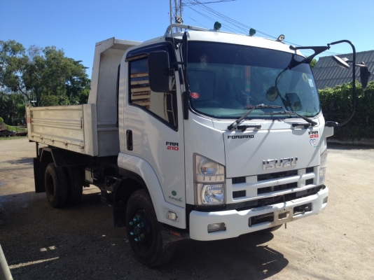 ขายรถหกล้อดั้ม 210. ปี 57 ไมล์วิ่ง 40,000 รถสวยคับ ขายรถหกล้อดั้ม 210. ปี 57 ไมล์วิ่ง 40,000 รถสวยคับ