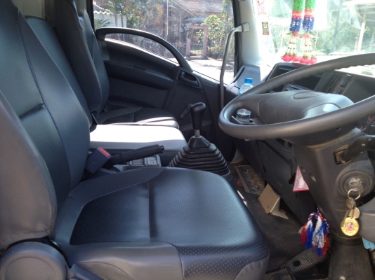 ขายรถหกล้อดั้ม 210. ปี 57 ไมล์วิ่ง 40,000 รถสวยคับ ขายรถหกล้อดั้ม 210. ปี 57 ไมล์วิ่ง 40,000 รถสวยคับ