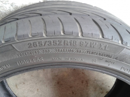 ยาง 265 35 18 ปี12 คู่นี้ ราคา 2500 บาท