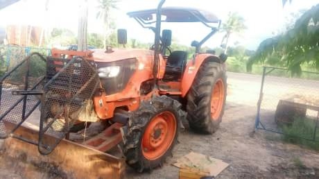 KUBOTA M7040