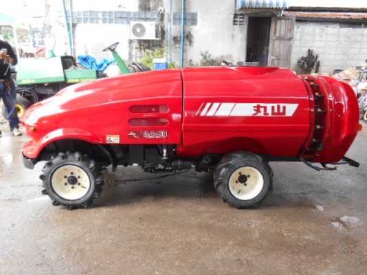 รถพ่นยา MARUYAMA G530 530 ลิตร 4WD พร้อมใช้งาน