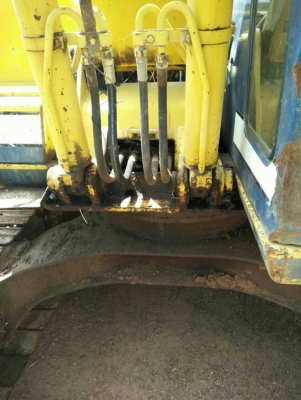 ขายรถแบคโฮ KOBELCO SK 120-3 เอกสารใบแจ้งจำหน่าย ไฟฟ้าพร้อมใช้ เอวแน้น ราคา.670000 ต่อรอง