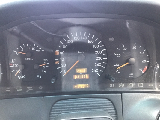2000 MERCEDES BENZ S280 รถสวย น่าใช้ ราคาย่อมเยา ซื้อไปคุ้มสุดๆ