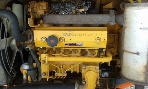 ต้องการขายรถขุดยี่ห้อ KOMATSU-PC60-5 รถนอกนำเข้าจากญี่ปุ่น