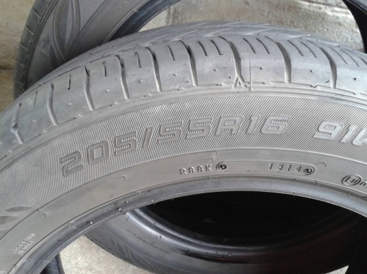 ยางดันลอป 205 55 16 ปี14 ดอกหนาๆ ชุดนี้ ราคา 2500 บาท ยางดันลอป 205 55 16 ปี14 ดอกหนาๆ ชุดนี้ ราคา 2500 บาท