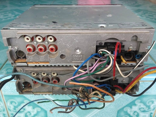 #อ่านก่อนนะครับขายเหมาตามสภาพ2ตัว500บาท *ตัวบนแผ่นอ่านบนบ้างไม่อ่านบ้าง ตัวล่างหน้าปัดกดไม่ได้แต่อ่านแผ่นปกติ สนใจ0892425454 อยู่สระบุรี