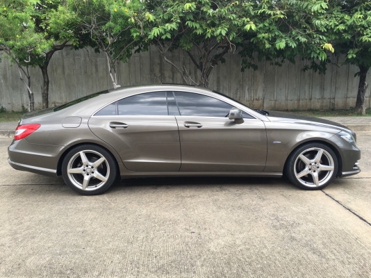 2013 MERCEDES-BENZ CLS 250 CDI รถสวยมาก มีเสน่ห์สุดๆ 2013 MERCEDES-BENZ CLS 250 CDI รถสวยมาก มีเสน่ห์สุดๆ