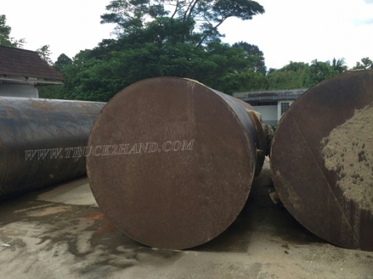 ถังน้ำ มี 5 ใบ  เดิมเป็นถังน้ำมันของบางจาก สเป็กบางจาก  อย่างหนา สภาพดีเยี่ยม  ขนาด ยาว 6.20 เมตร สูง 2 เมตร  บรรจุได้ 22,000 ลิตร