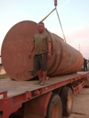 ถังน้ำ มี 5 ใบ  เดิมเป็นถังน้ำมันของบางจาก สเป็กบางจาก  อย่างหนา สภาพดีเยี่ยม  ขนาด ยาว 6.20 เมตร สูง 2 เมตร  บรรจุได้ 22,000 ลิตร