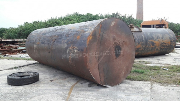 ถังน้ำ มี 5 ใบ  เดิมเป็นถังน้ำมันของบางจาก สเป็กบางจาก  อย่างหนา สภาพดีเยี่ยม  ขนาด ยาว 6.20 เมตร สูง 2 เมตร  บรรจุได้ 22,000 ลิตร