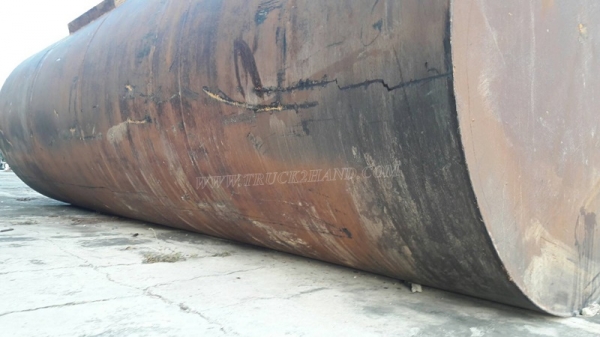 ถังน้ำ มี 5 ใบ  เดิมเป็นถังน้ำมันของบางจาก สเป็กบางจาก  อย่างหนา สภาพดีเยี่ยม  ขนาด ยาว 6.20 เมตร สูง 2 เมตร  บรรจุได้ 22,000 ลิตร