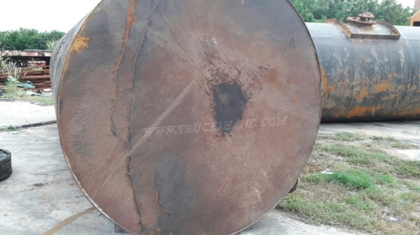 ถังน้ำ มี 5 ใบ  เดิมเป็นถังน้ำมันของบางจาก สเป็กบางจาก  อย่างหนา สภาพดีเยี่ยม  ขนาด ยาว 6.20 เมตร สูง 2 เมตร  บรรจุได้ 22,000 ลิตร