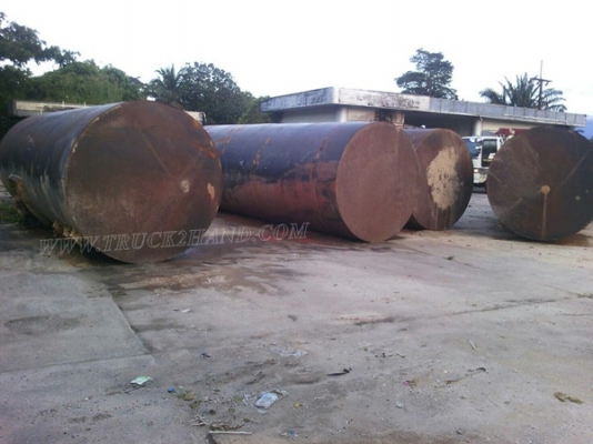 ถังน้ำ มี 5 ใบ  เดิมเป็นถังน้ำมันของบางจาก สเป็กบางจาก  อย่างหนา สภาพดีเยี่ยม  ขนาด ยาว 6.20 เมตร สูง 2 เมตร  บรรจุได้ 22,000 ลิตร