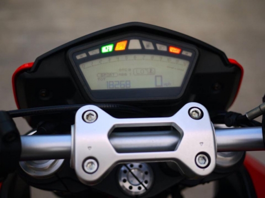 !!!มาใหม่!!!! Ducati Hypermotard 821 รถศูนย์พร้อมทะเบียนแท้ปี 2014 รถสวยมาก